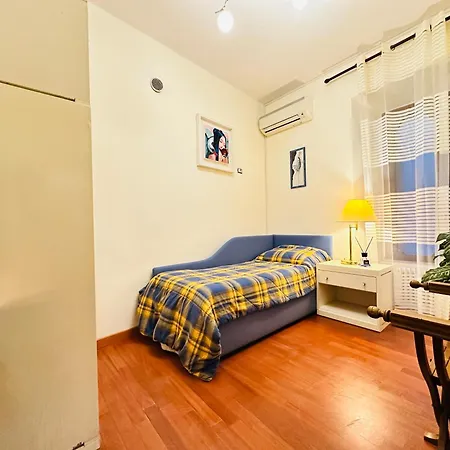 Via Veneto Lulus Apartment Rome