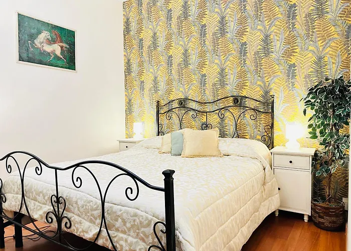 Via Veneto Lulus * רומא